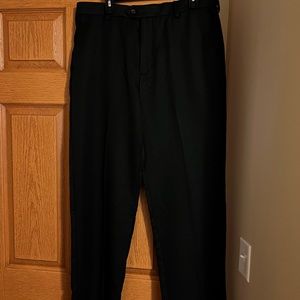 Men’s dress pants/golf pants